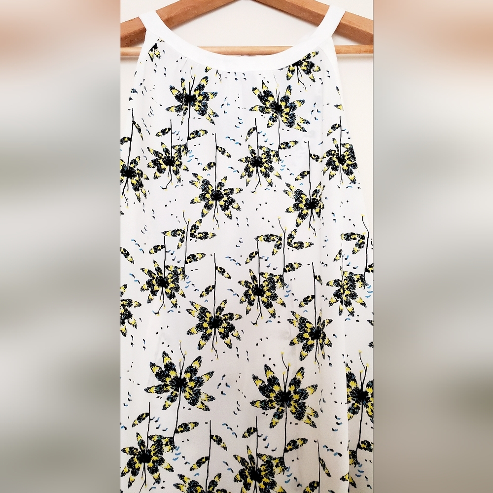 Collective Concepts floral print halter tank - Picture 3 of 5